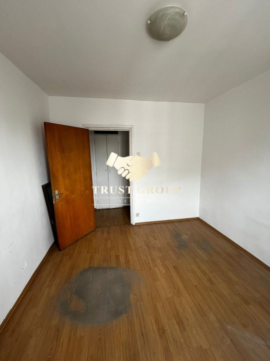 Apartament 3 camere Stefan cel Mare