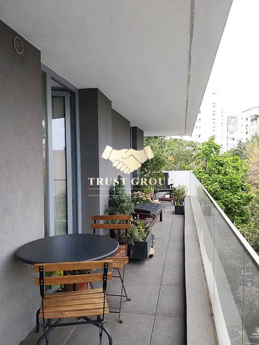 Titulescu - boxa si 2 locuri de parcare -Apartament 3 camere