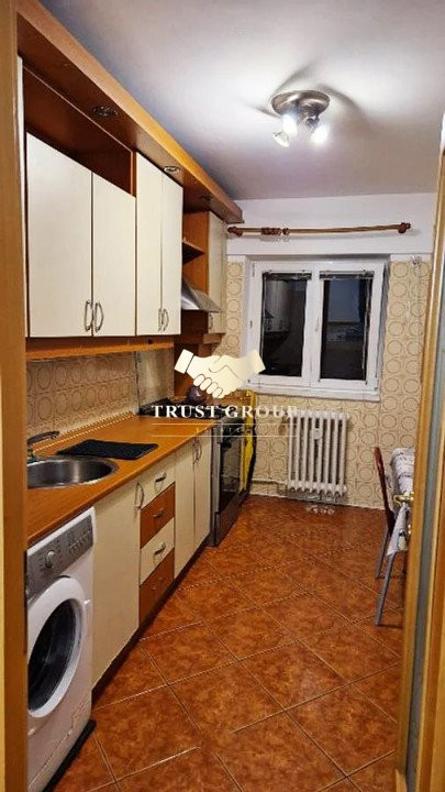 | An 1980 | Boxa | Apartament 3 camere Domenii 