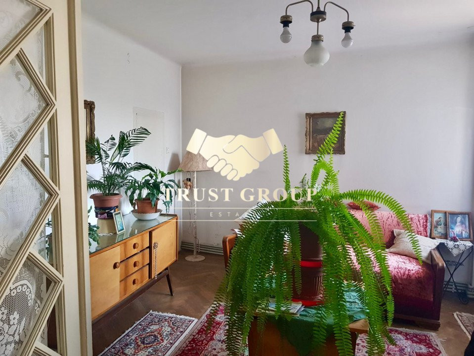 Apartament 4 camere Armenească | Boxa | Lift | Consolidat 