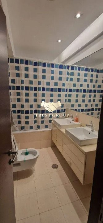 Apartament in vila 4 camere Capitale