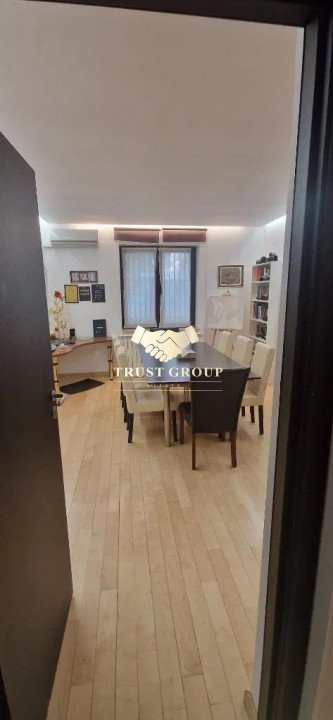 Apartament in vila 4 camere Capitale