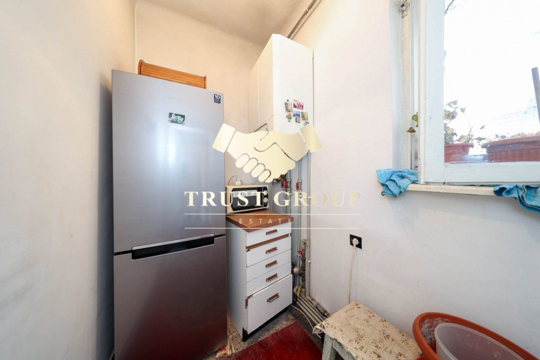 Apartament 4 camere - Armenească | Boxa | Lift | Consolidat 