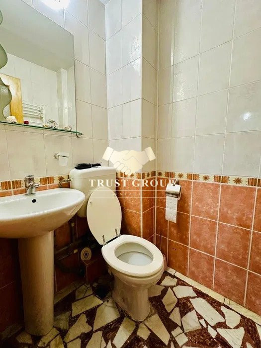 Apartament 3 camere Ultracentral- Ștefan Cel Mare  | 2 bai   | Bloc 1982 | 