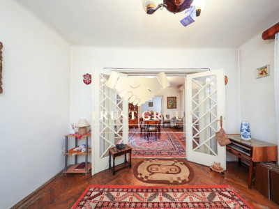  - Armenească | Boxa | Lift | Consolidat Apartament 4 camere -