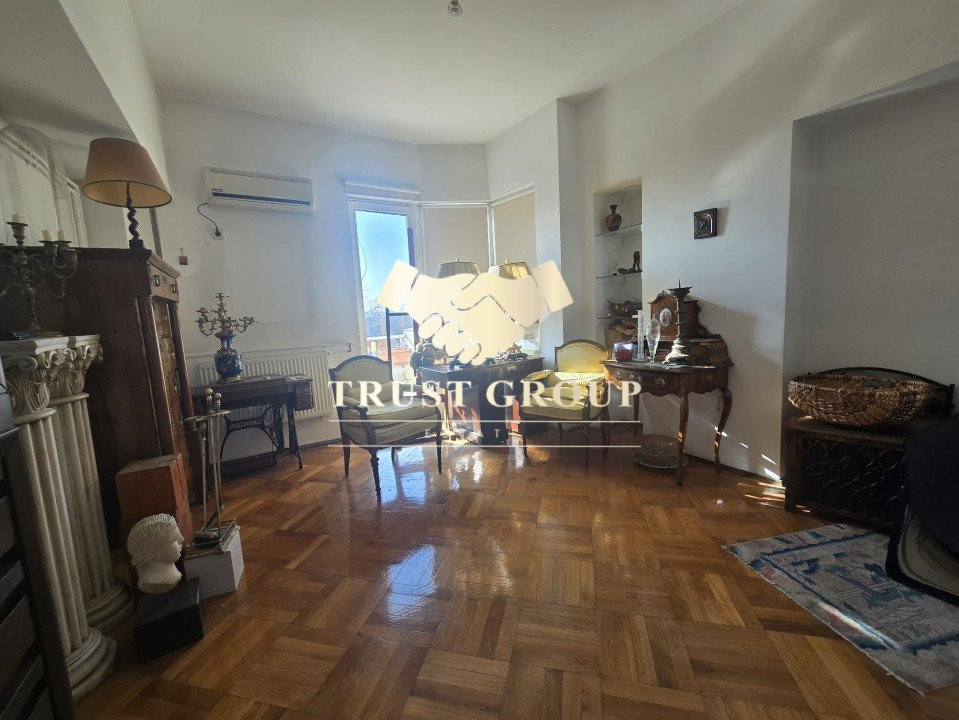 Apartament 5 camere cu terasa in parcul Cismigiu 