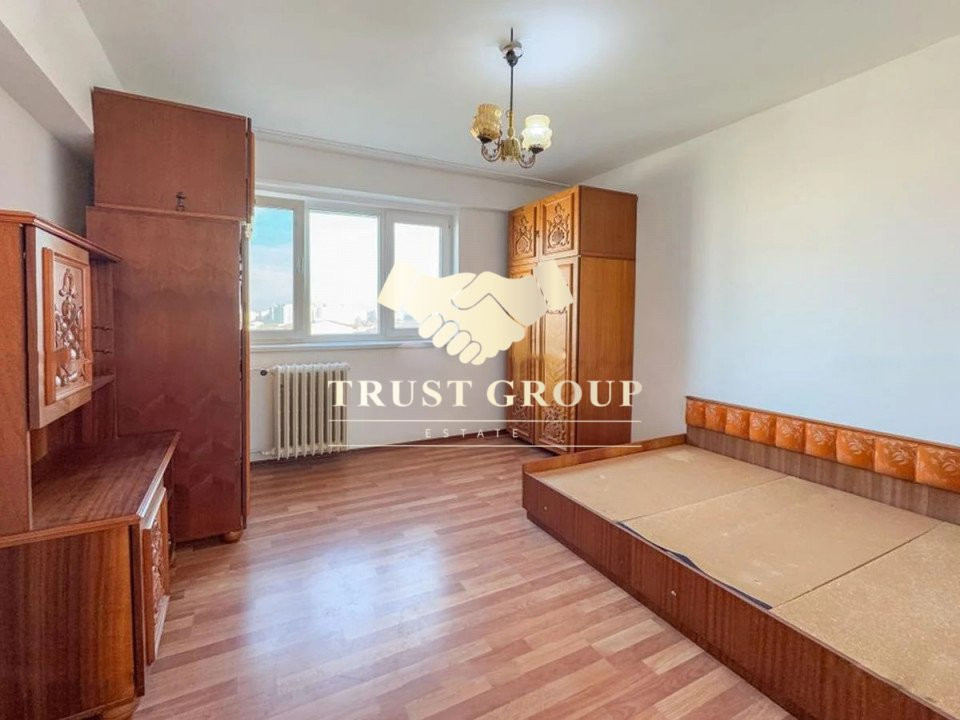 Titulescu -   Apartament 3 camere Victoriei 