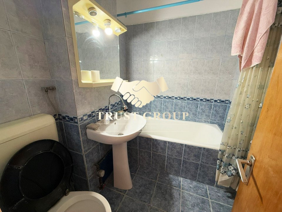 Titulescu -   Apartament 3 camere Victoriei 