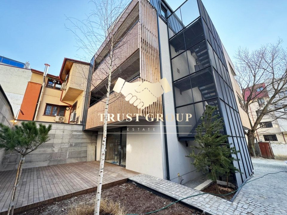 Duplex exclusivist, ultracentral – eleganță, tehnologie și confort la superlativ