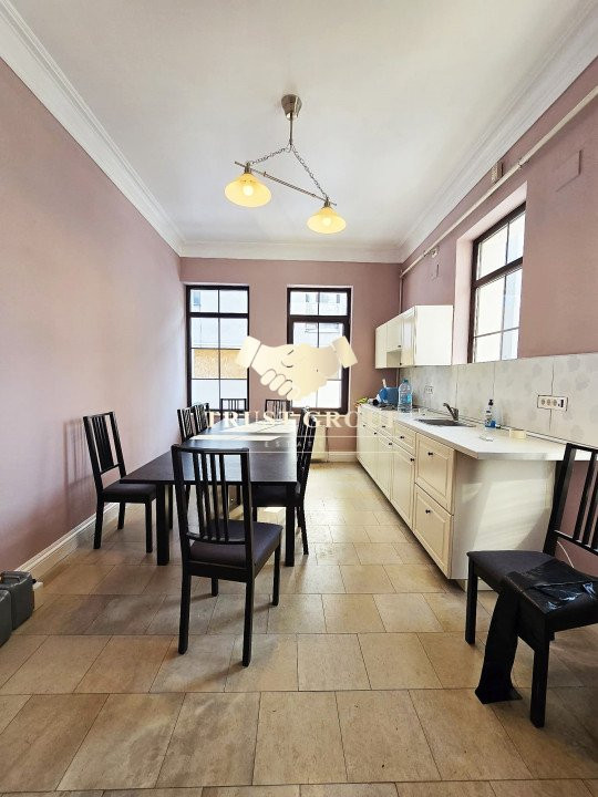  Bijuterie Istorica Cismigiu -  Birou de Prestigiu sau Resedinta
