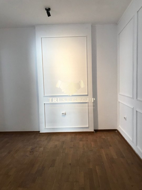  8 camere Kiseleff 100mp curte libera Vila D+P+2E+M