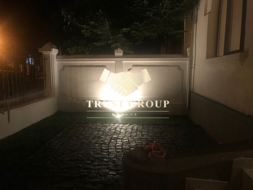  8 camere Kiseleff 100mp curte libera Vila D+P+2E+M