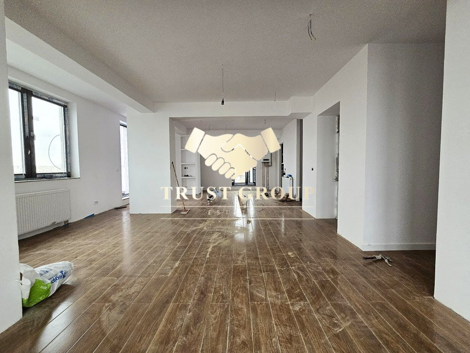 terasa 70mp | Apartament tip penthouse | Loc de parcare |   