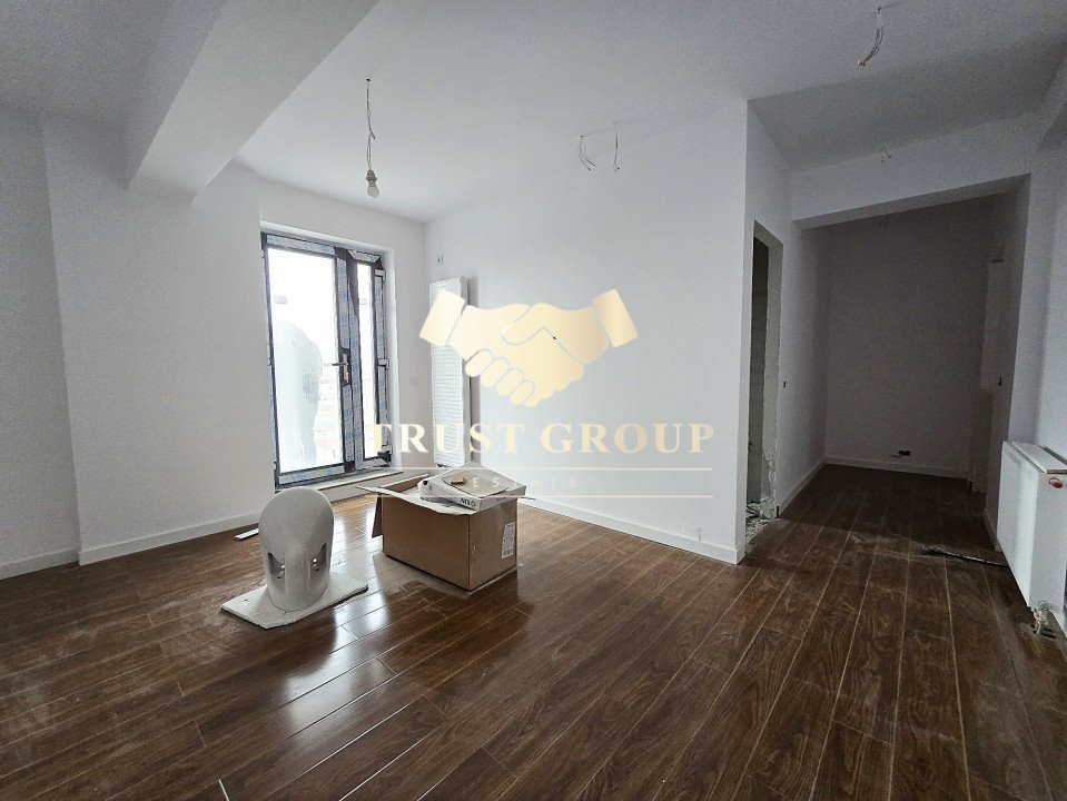 terasa 70mp | Apartament tip penthouse | Loc de parcare |   