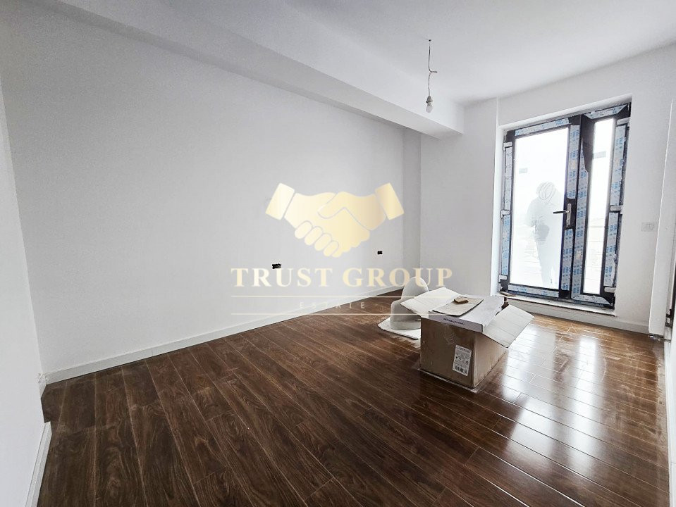 terasa 70mp | Apartament tip penthouse | Loc de parcare |   