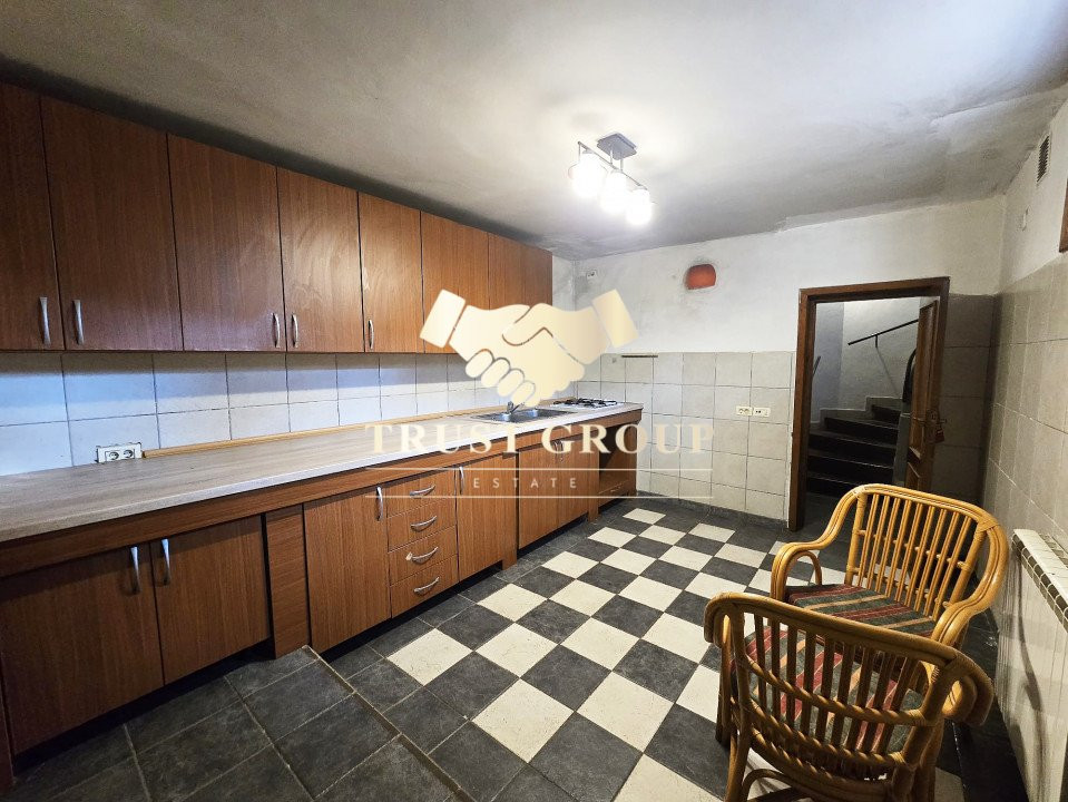  -Cu Garaj și Casă de Oaspeți- Vila Boierească Consolidată pe Teren Generos