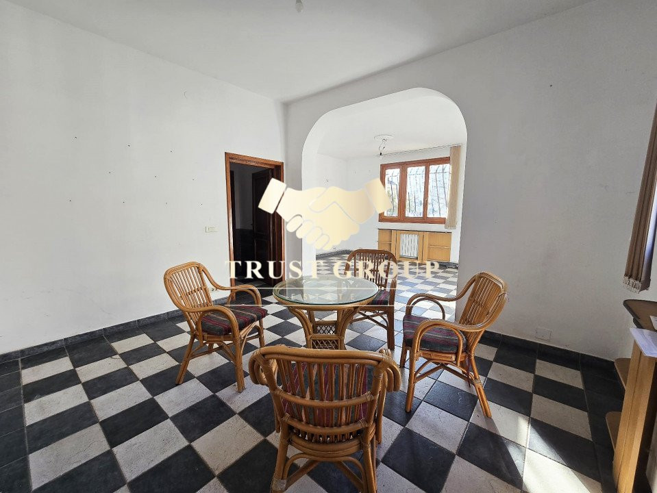  -Cu Garaj și Casă de Oaspeți- Vila Boierească Consolidată pe Teren Generos