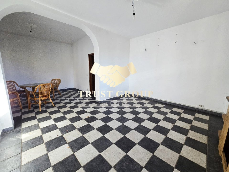  -Cu Garaj și Casă de Oaspeți- Vila Boierească Consolidată pe Teren Generos