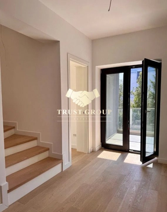  Vila Exclusivistă – 8 Camere, 600 mp Utili, Finalizată în 2025