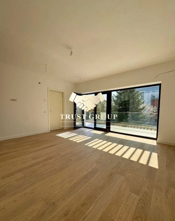  Vila Exclusivistă – 8 Camere, 600 mp Utili, Finalizată în 2025