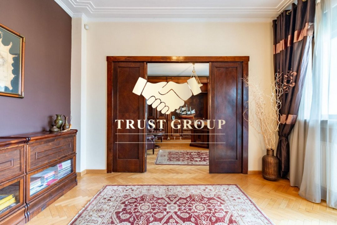 Apartament cu 4 camere de vânzare Aviatorilor/Aleea Modrogan