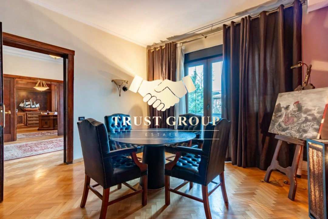 Apartament cu 4 camere de vânzare Aviatorilor/Aleea Modrogan