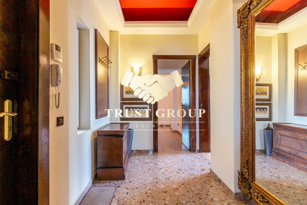 Apartament cu 4 camere de vânzare Aviatorilor/Aleea Modrogan