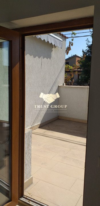 Domenii Vila eleganta 5 camere langa piata  