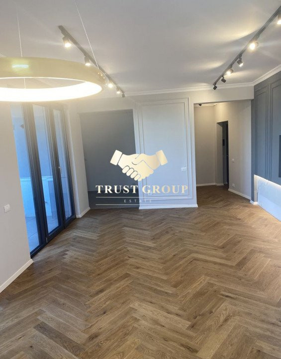 Penthouse Unirii 4 camere vedere la bulevard