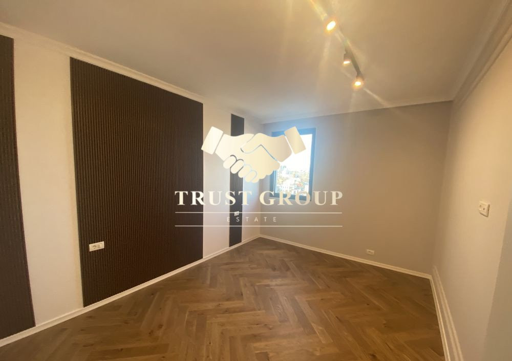 Penthouse Unirii 4 camere vedere la bulevard