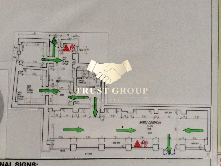 Spațiu Comercial de 247 mp – Ideal pentru Restaurant sau Afacere, Vitrină 19 ml